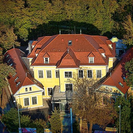 Hotel Albrecht Bratislava Exterior photo